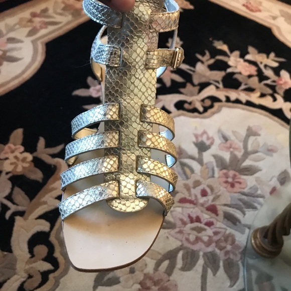 Gold snakeskin Nine West gladiator sandals - Picture 2 of 4